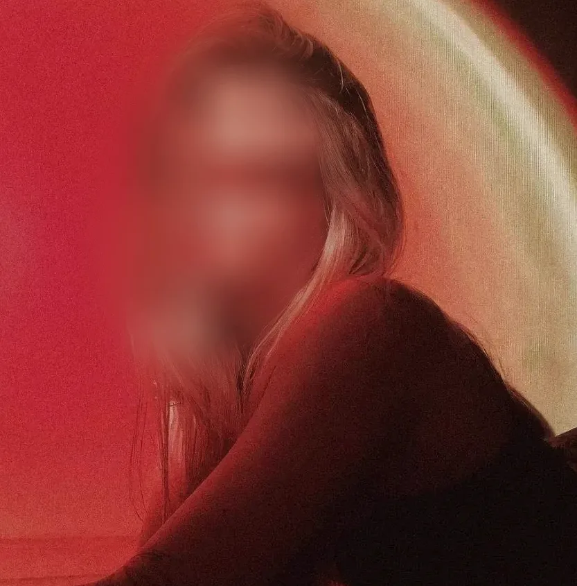 Cindy, 23