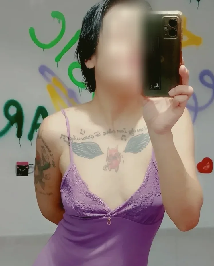 Lotte, 21