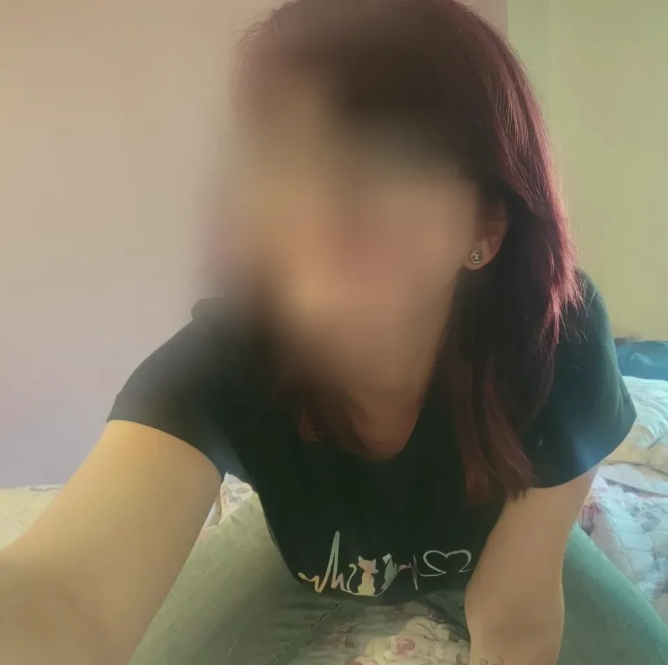 Naomi, 21