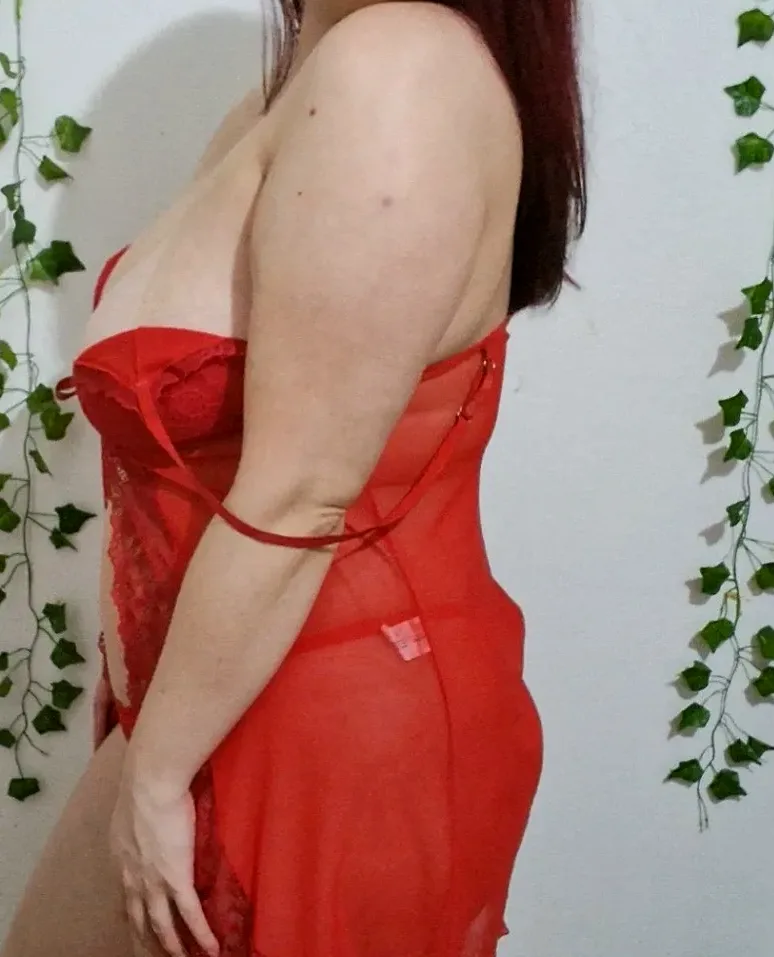 Olivia, 29