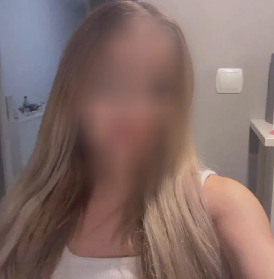 Roos, 24